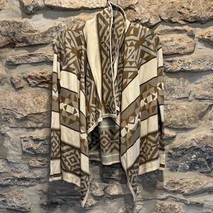 Staring at Stars UO Geometric Aztec Patterned Cardigan